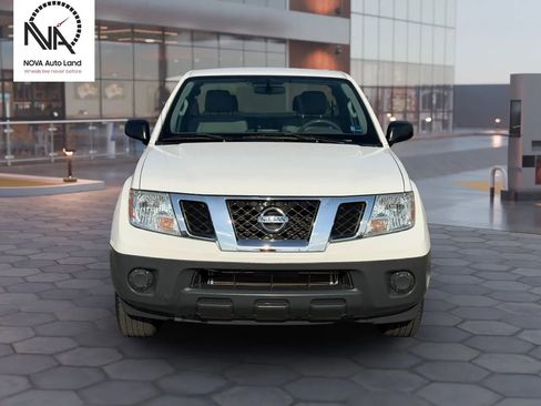 Used 2017 Nissan Frontier S image 3