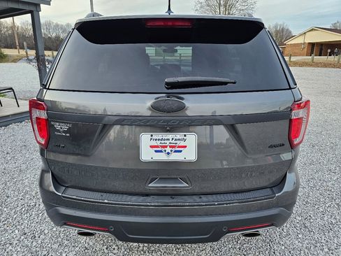 Used 2018 Ford Explorer XLT w/ Equipment Group 202A image 7