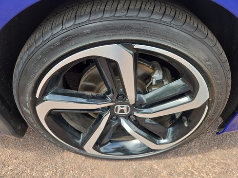 Used 2022 Honda Accord Sport image 9