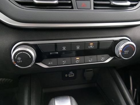 Used 2021 Nissan Altima 2.5 S FWD image 18