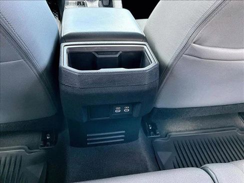 Used 2025 Toyota Tacoma TRD Sport image 25