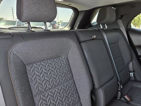 Used 2022 Chevrolet Equinox LT FWD image 32