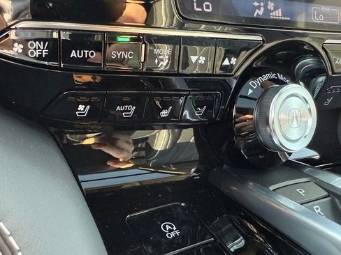 Certified 2026 Acura MDX w/ Advance Package image 19