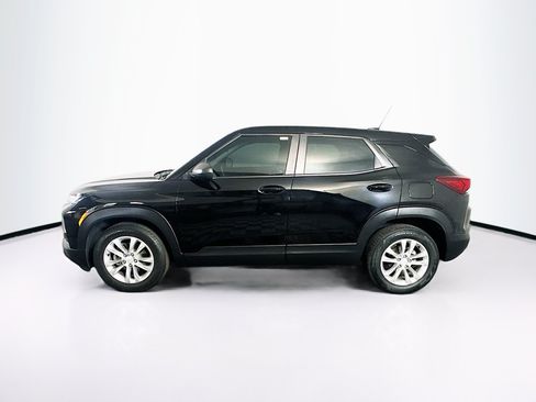 Used 2023 Chevrolet TrailBlazer LS FWD image 4