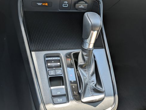 Used 2024 Honda CR-V LX image 24