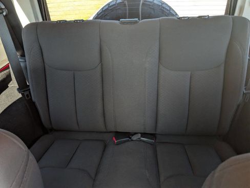 Used 2015 Jeep Wrangler Sport image 20