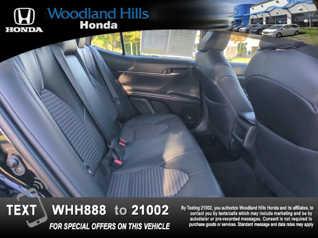 Used 2019 Toyota Camry SE w/ Carpet Mat Package FWD image 22