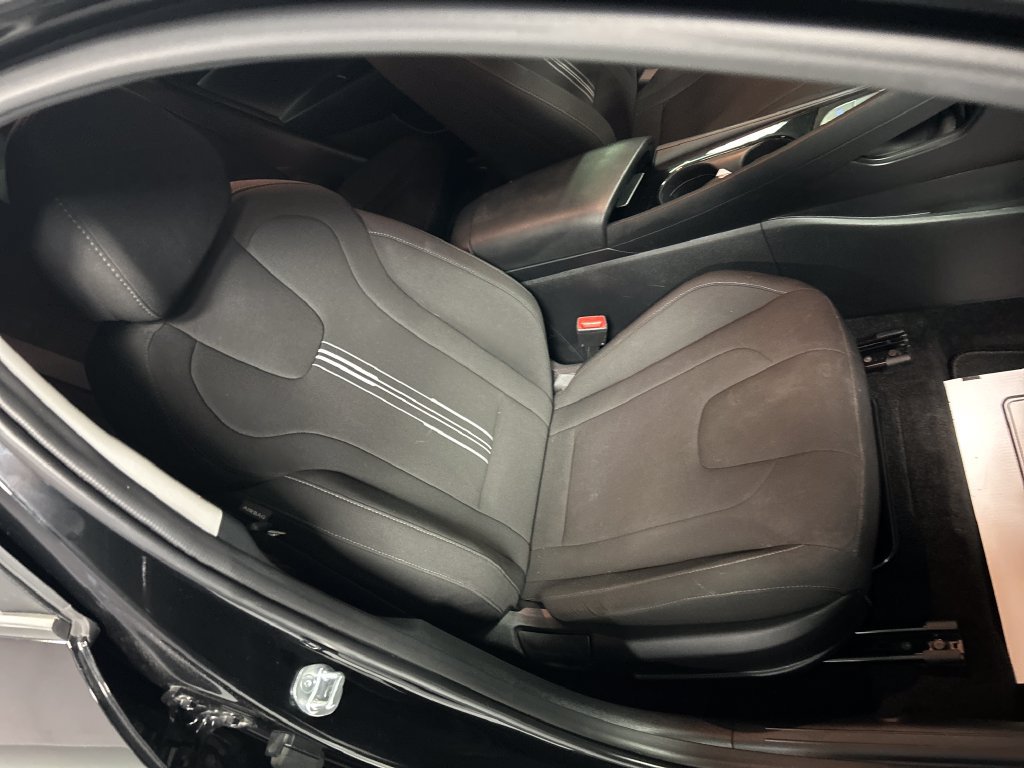 Used 2023 Hyundai Elantra SEL w/ Convenience Package FWD image 23