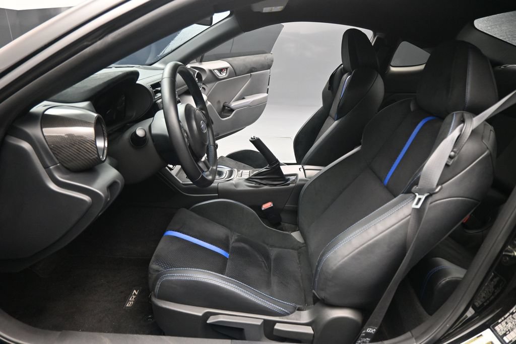 Used 2024 Subaru BRZ tS RWD image 9