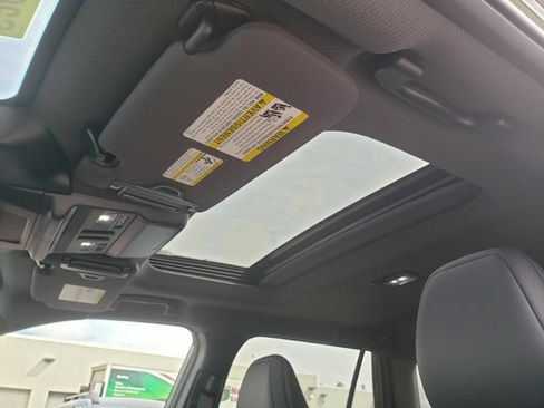 New 2026 Subaru Outback Limited XT AWD/4WD image 11