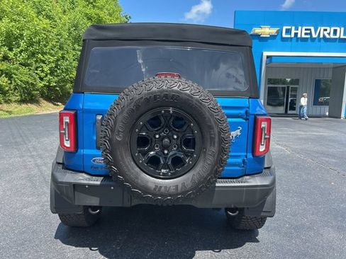 Used 2023 Ford Bronco Badlands AWD/4WD image 4