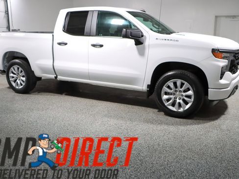 Used 2024 Chevrolet Silverado 1500 Custom AWD/4WD image 6