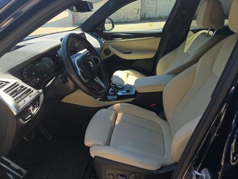 Used 2024 BMW X4 M40i AWD/4WD image 21