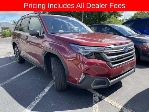 Used 2025 Subaru Forester Limited AWD/4WD image 11