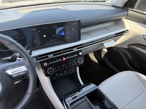 New 2026 Hyundai Tucson Limited image 29