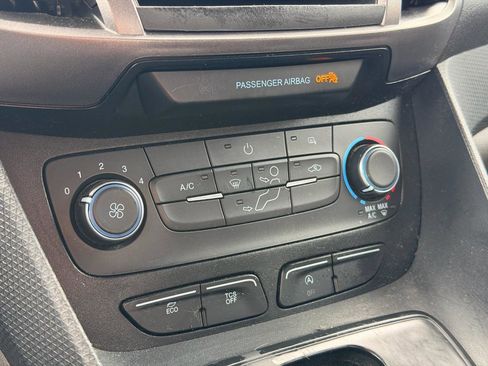 Used 2022 Ford Transit Connect XL FWD image 18