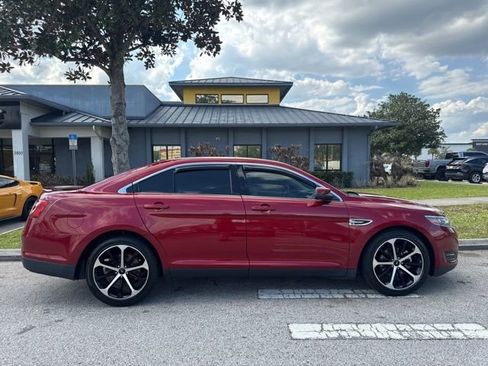 Used 2015 Ford Taurus SEL w/ Equipment Group 201A FWD image 8