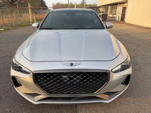 Used 2019 Genesis G70 2.0T Advanced w/ Sport Package image 7
