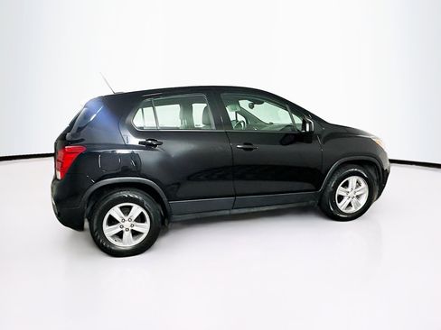 Used 2020 Chevrolet Trax LS image 10