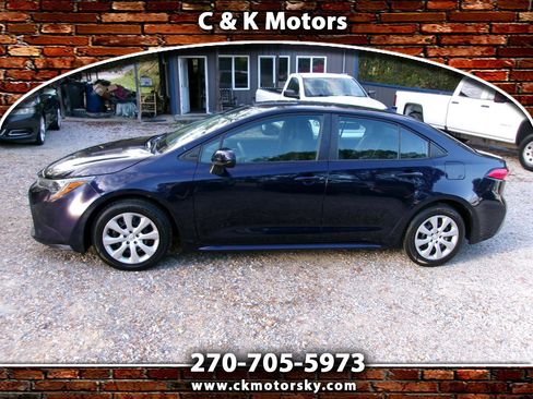 Used 2021 Toyota Corolla LE image 1