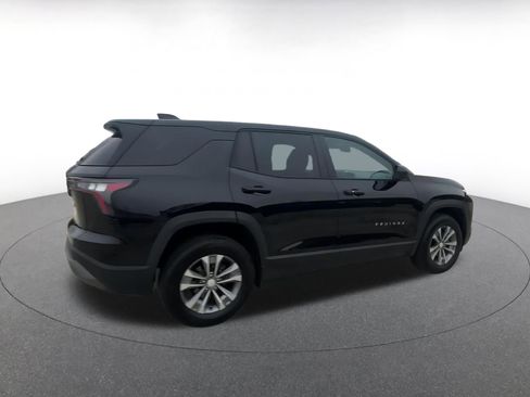 Used 2025 Chevrolet Equinox LT image 15