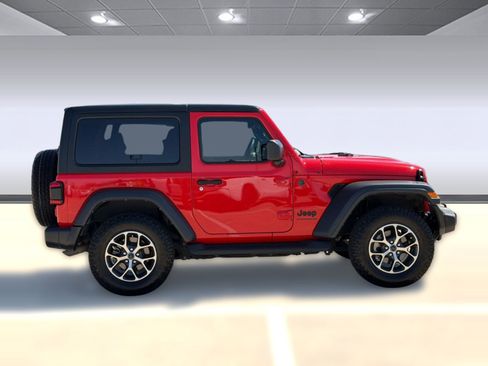 Used 2024 Jeep Wrangler Sport S image 8