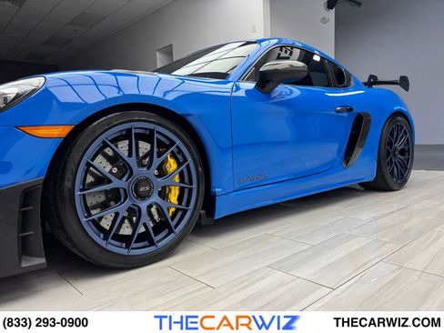 Used 2023 Porsche 718 Cayman GT4 RS image 17