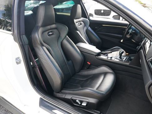 Used 2018 BMW M4 Coupe RWD image 19