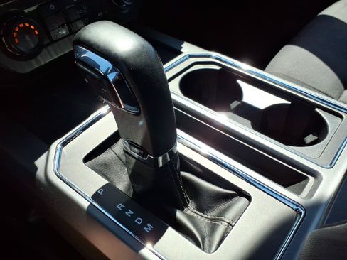 Used 2020 Ford F150 XLT w/ Equipment Group 302A Luxury AWD/4WD image 21