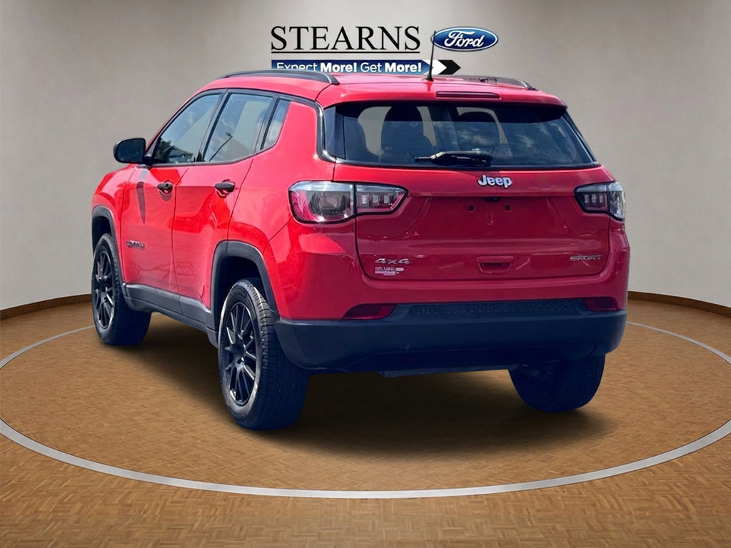 Used 2018 Jeep Compass Sport AWD/4WD image 17