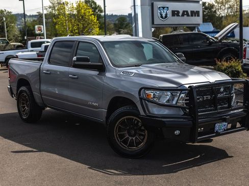 Used 2022 RAM 1500 Big Horn AWD/4WD image 2