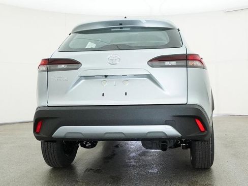 New 2026 Toyota Corolla Cross L image 19