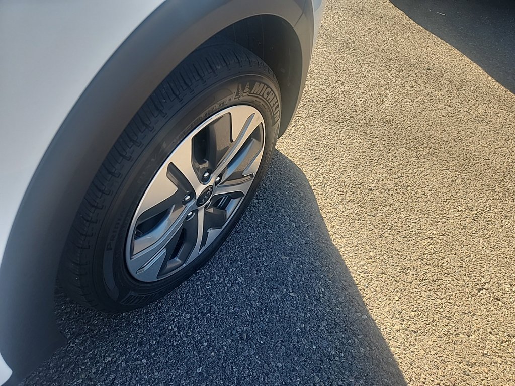 Used 2019 Kia Niro EX Premium FWD image 15