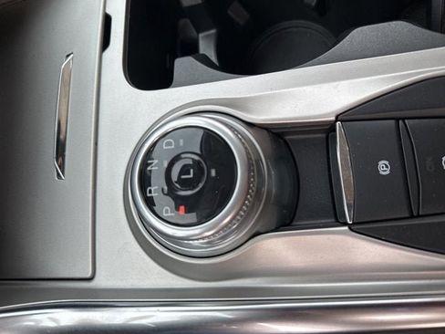 Certified 2022 Ford Explorer Limited w/ Equipment Group 301A image 16