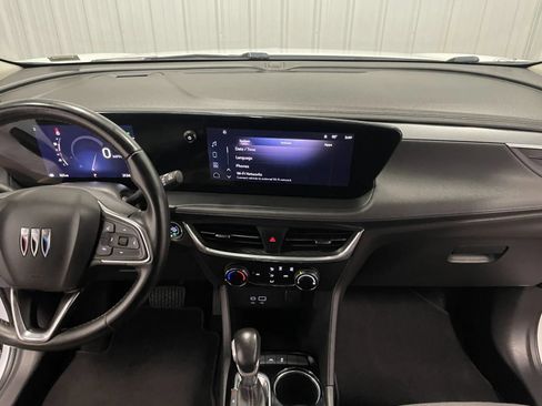 Used 2024 Buick Encore GX Preferred FWD image 28