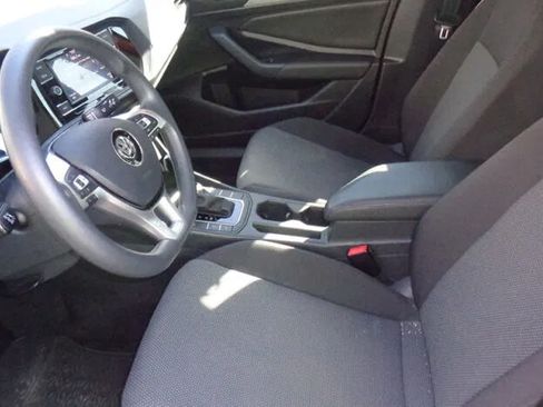 Used 2020 Volkswagen Jetta S w/ Driver Assistance Package FWD image 13