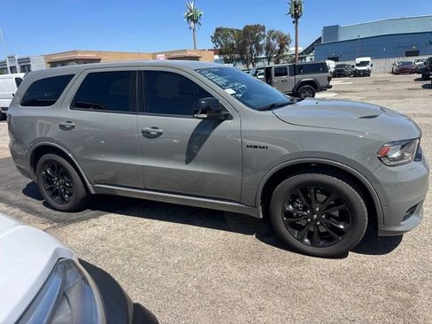 Used 2020 Dodge Durango R/T w/ Blacktop Package RWD image 4