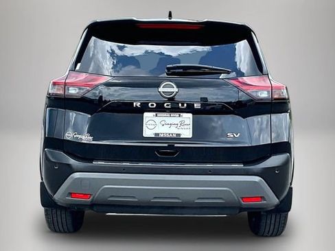 Certified 2023 Nissan Rogue SV FWD image 6