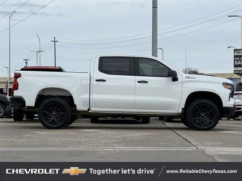 Certified 2025 Chevrolet Silverado 1500 Custom Trail Boss image 5