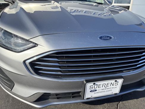 Used 2020 Ford Fusion SE image 24