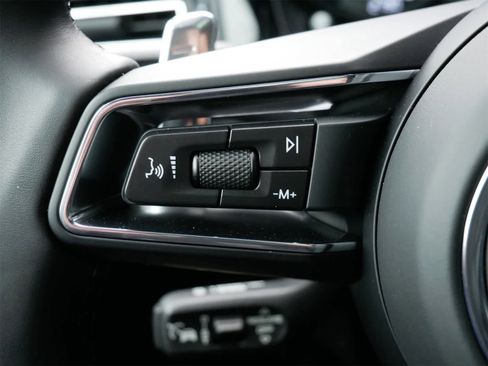 New 2025 Porsche Macan S image 20