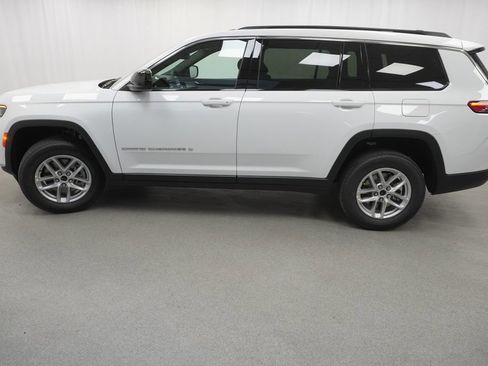 New 2026 Jeep Grand Cherokee L Laredo AWD/4WD image 14