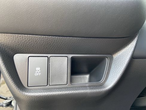 New 2026 Honda HR-V EX-L image 42