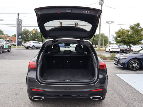 Certified 2025 Mercedes-Benz GLC 300 image 21