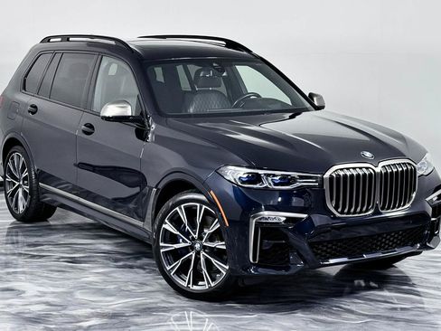 Used 2022 BMW X7 M50i w/ Cold Weather Package AWD/4WD image 3