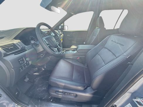 New 2026 Honda Ridgeline Black Edition image 17