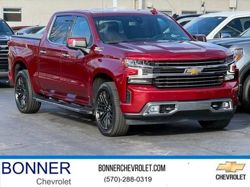 Used 2022 Chevrolet Silverado 1500 High Country w/ Safety Package II AWD/4WD image 1
