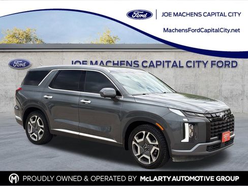Used 2023 Hyundai Palisade Limited image 1