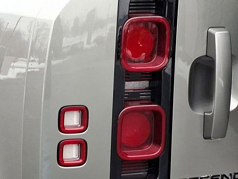 Certified 2025 Land Rover Defender 110 S AWD/4WD image 9