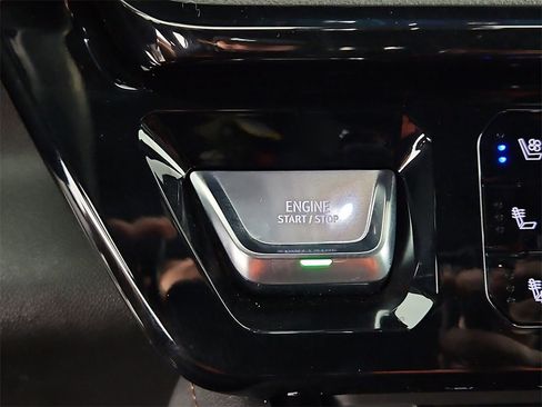 Used 2025 GMC Sierra 1500 AT4 image 23